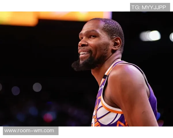 杜兰特37岁95天创纪录成火箭队史最年长20分10助球员