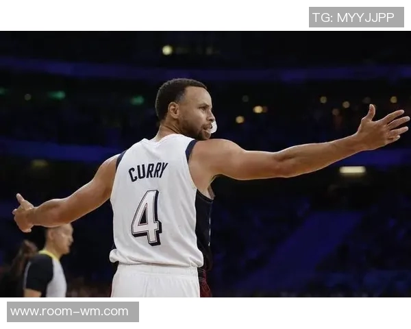 库明加成功指挥库里换防盖掉约基奇勾手展现防守实力 库明加成功指挥库里换防盖掉约基奇勾手展现防守实力