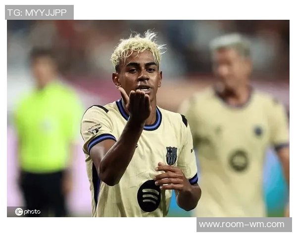 亚马尔重返巴塞罗那积极进行康复治疗全力恢复状态